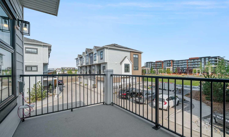 599 Mahogany Road SE