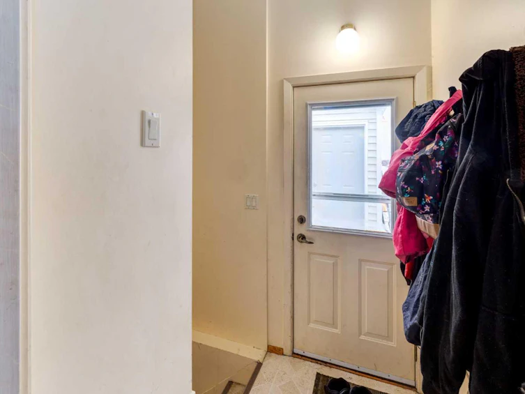 744 Hunterston Crescent NW, Calgary, AB, T2K 4N2 - 19