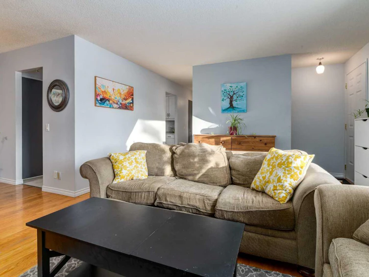 744 Hunterston Crescent NW, Calgary, AB, T2K 4N2 - 10