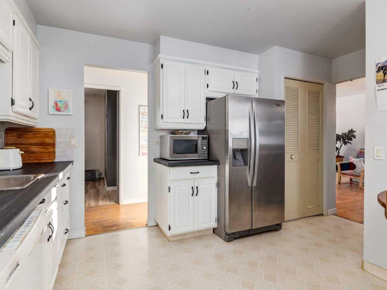 744 Hunterston Crescent NW, Calgary, AB, T2K 4N2 - 6