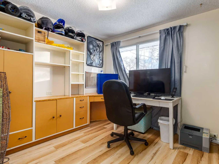 744 Hunterston Crescent NW, Calgary, AB, T2K 4N2 - 16