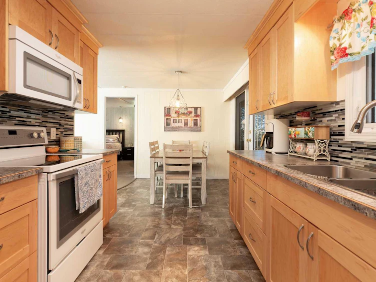 101 6 Avenue NE, Milk River, AB, T0K 1M0 - 9