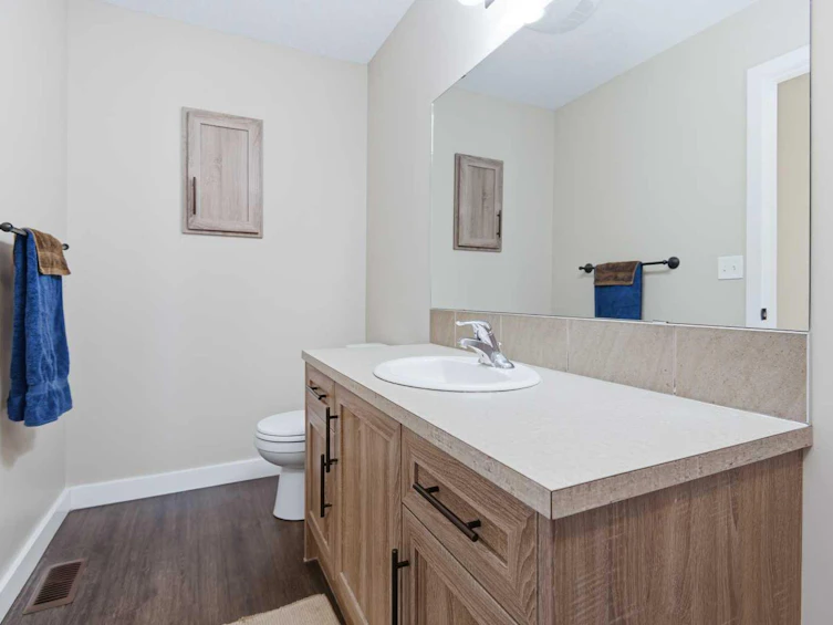 202-125 Caribou Crescent, Red Deer, AB, T4P 0V6 - 18