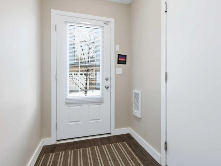 202-125 Caribou Crescent, Red Deer, AB, T4P 0V6 - 3