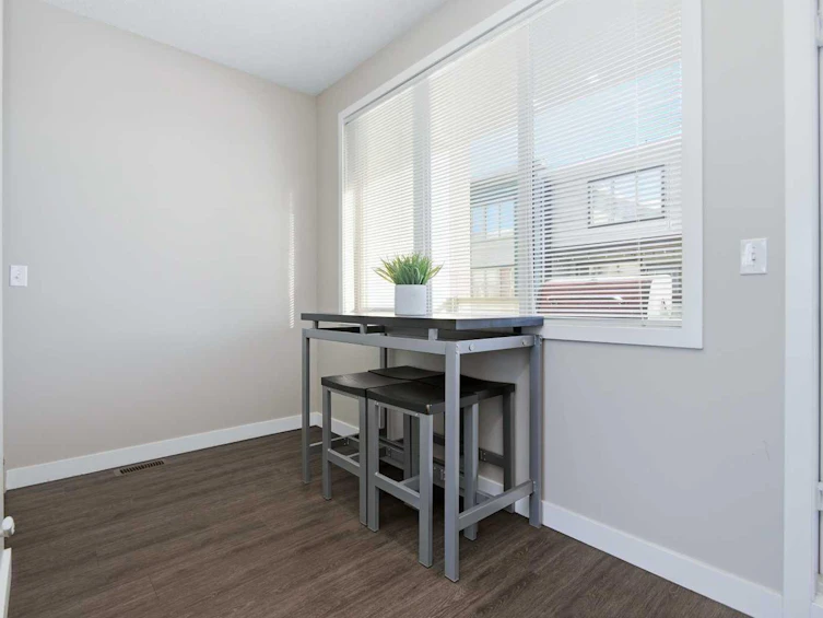 202-125 Caribou Crescent, Red Deer, AB, T4P 0V6 - 13