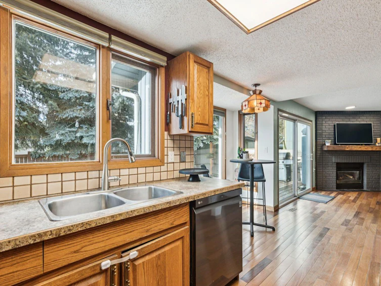 715 Coach Bluff Crescent SW, Calgary, AB, T3H 1A9 - 13