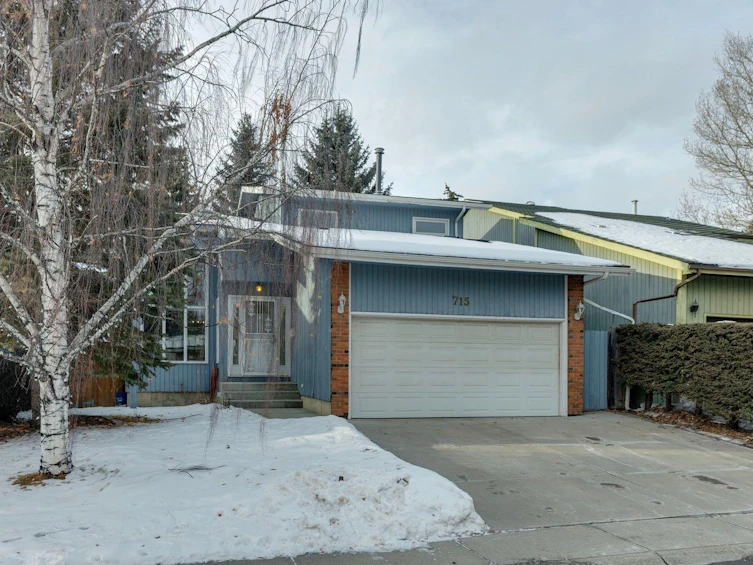 715 Coach Bluff Crescent SW, Calgary, AB, T3H 1A9 - 30