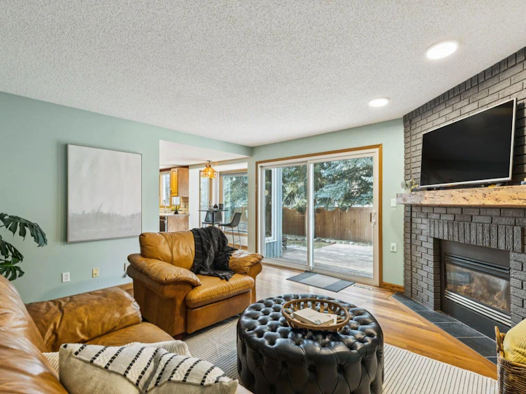 715 Coach Bluff Crescent SW, Calgary, AB, T3H 1A9 - 16