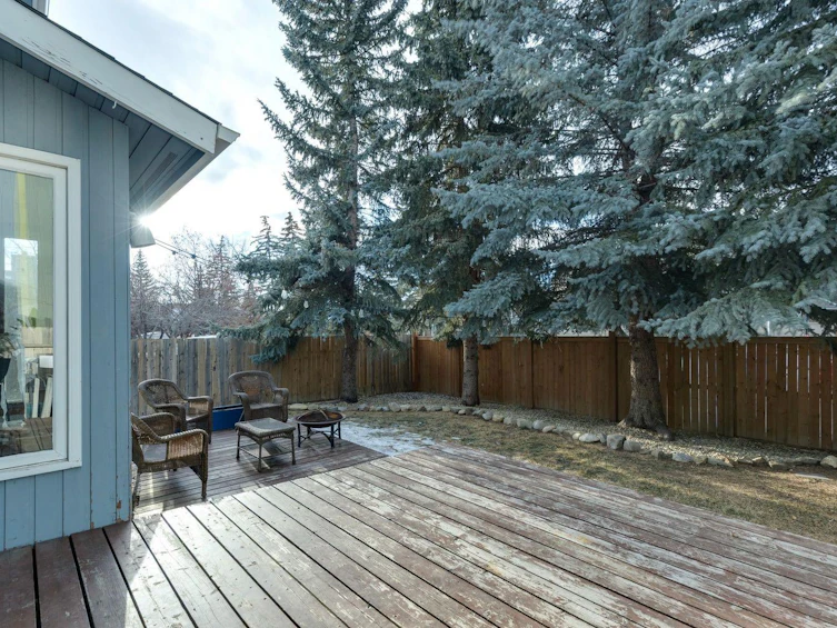 715 Coach Bluff Crescent SW, Calgary, AB, T3H 1A9 - 34
