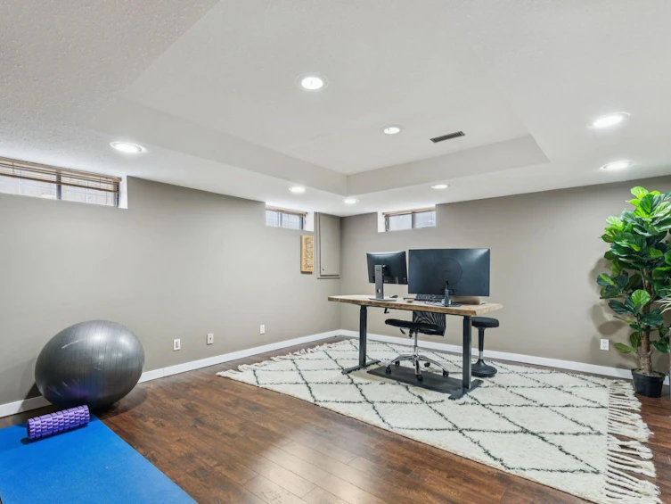 715 Coach Bluff Crescent SW, Calgary, AB, T3H 1A9 - 29