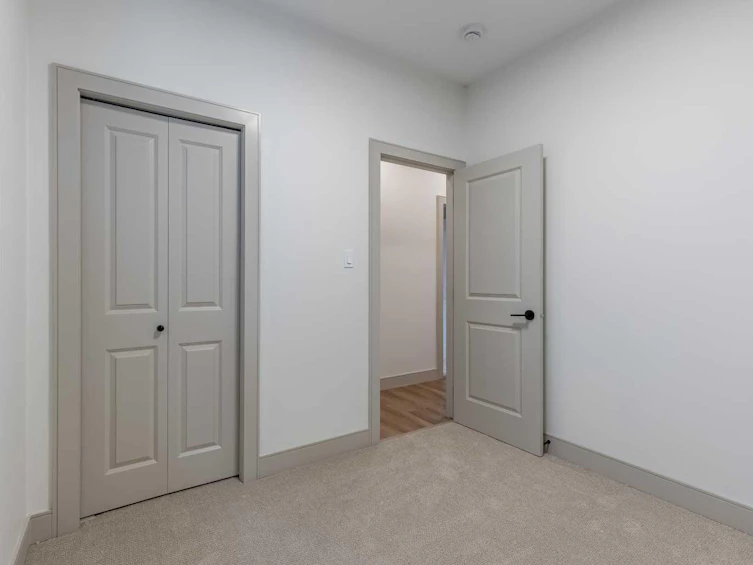 322 Canyon Meadows Road W, Lethbridge, AB, T1K 8E7 - 9
