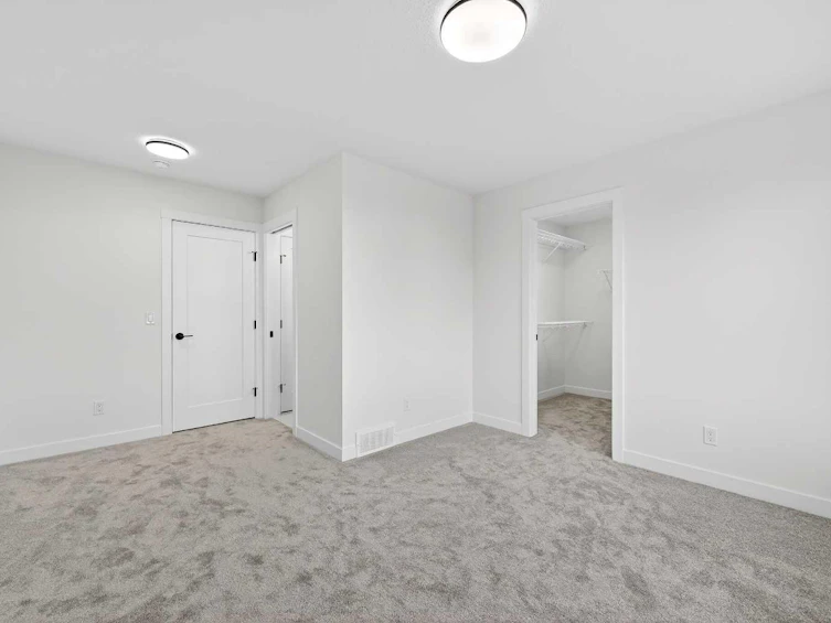 29 Rowmont Common NW, Calgary, AB, T3L 0L4 - 26