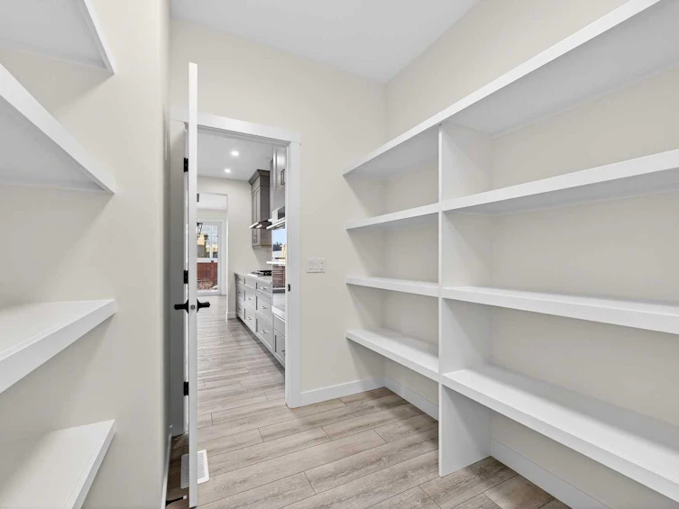 29 Rowmont Common NW, Calgary, AB, T3L 0L4 - 17