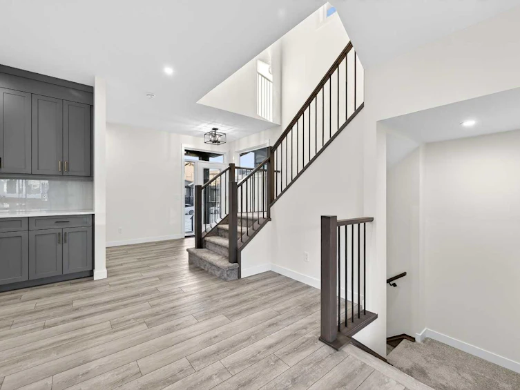 29 Rowmont Common NW, Calgary, AB, T3L 0L4 - 16