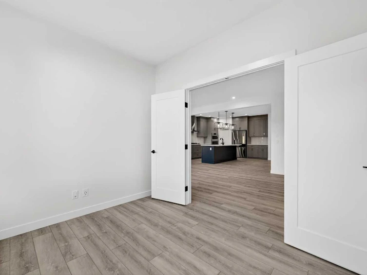 29 Rowmont Common NW, Calgary, AB, T3L 0L4 - 15