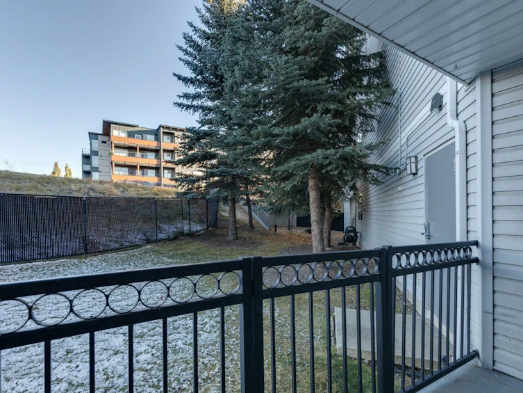 107-2440 34 Avenue SW, Calgary, AB, T2T 2C8 - 4