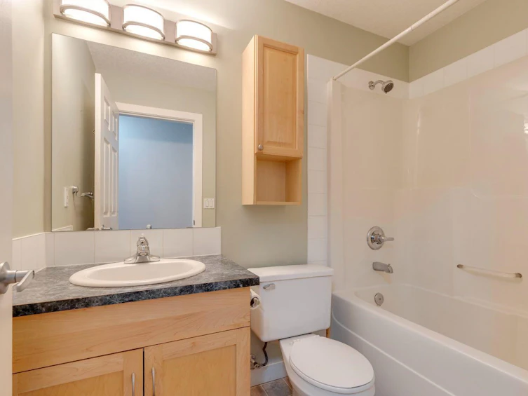 107-2440 34 Avenue SW, Calgary, AB, T2T 2C8 - 23