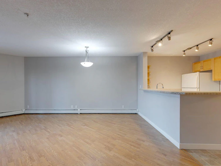 107-2440 34 Avenue SW, Calgary, AB, T2T 2C8 - 15