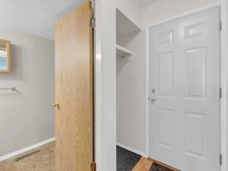 209-5831 57 Street, Red Deer, AB, T4N 2L5 - 17