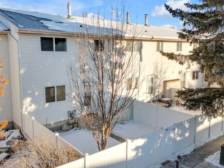 209-5831 57 Street, Red Deer, AB, T4N 2L5 - 5