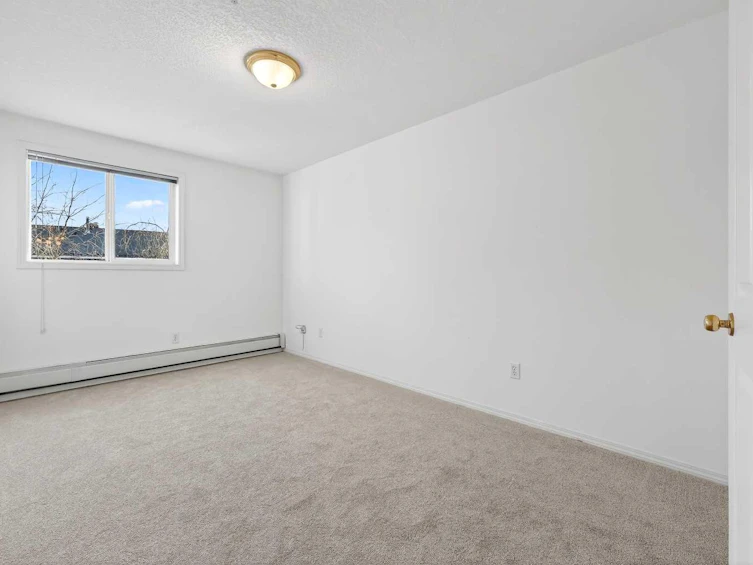 210-165 Manora Place NE, Calgary, AB, T2A 7X5 - 23