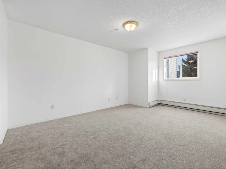 210-165 Manora Place NE, Calgary, AB, T2A 7X5 - 17