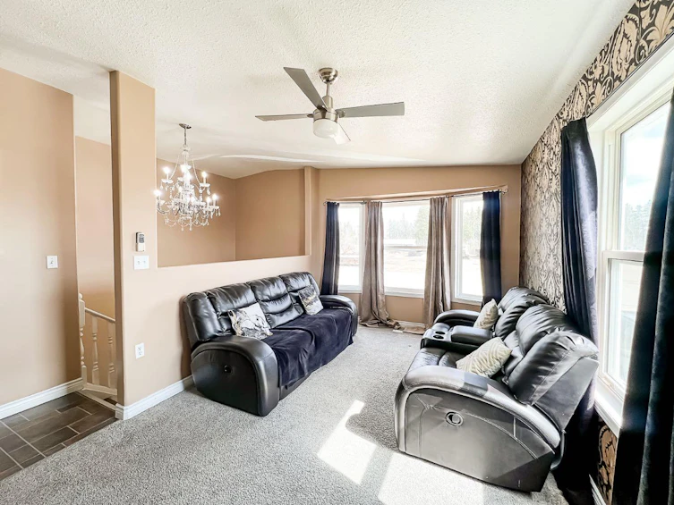 5116 50 Street, Smoky River M.D., AB, T0H 1S0 - 4