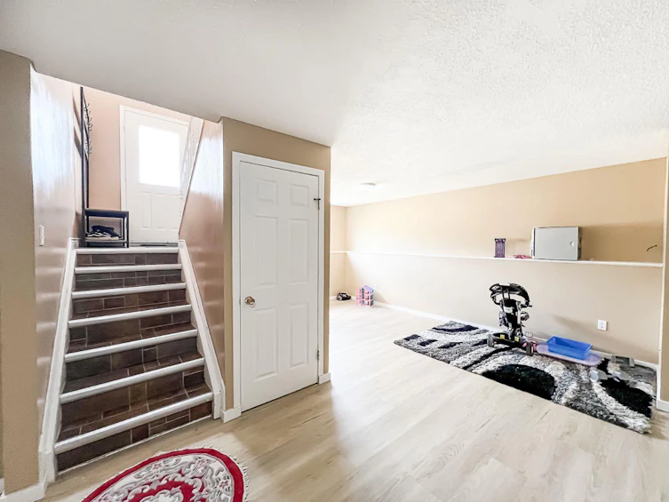 5116 50 Street, Smoky River M.D., AB, T0H 1S0 - 16
