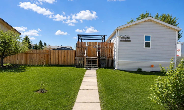 10 Auttreaux Drive