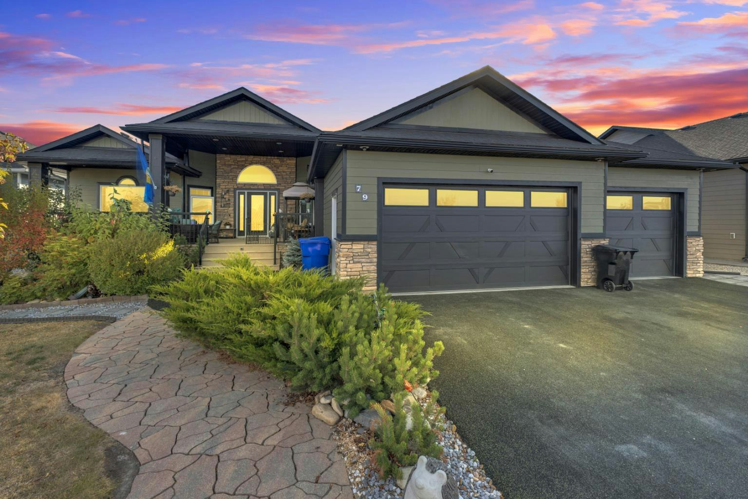 79 Harrison Green, Olds, AB, T4H 0E5