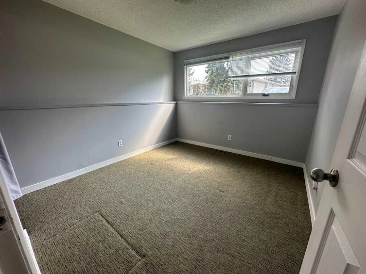 6323 59 Avenue, Red Deer, AB, T4N 5P9 - 25