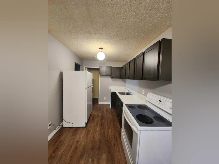 6323 59 Avenue, Red Deer, AB, T4N 5P9 - 29
