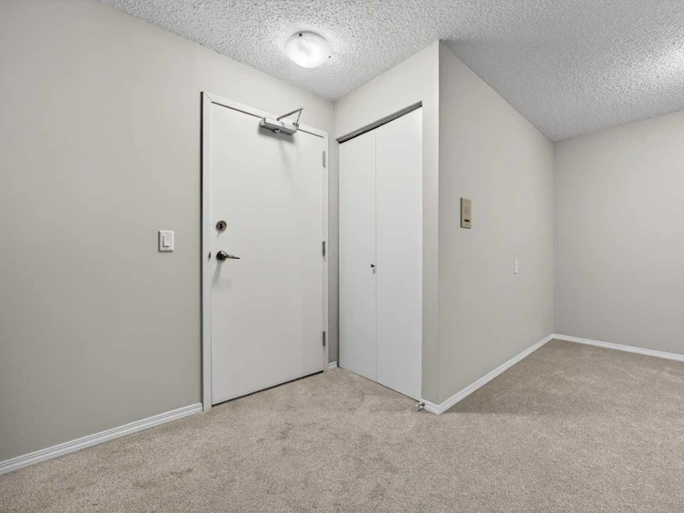 202B-7301 4a Street SW, Calgary, AB, T2V 4V8 - 5