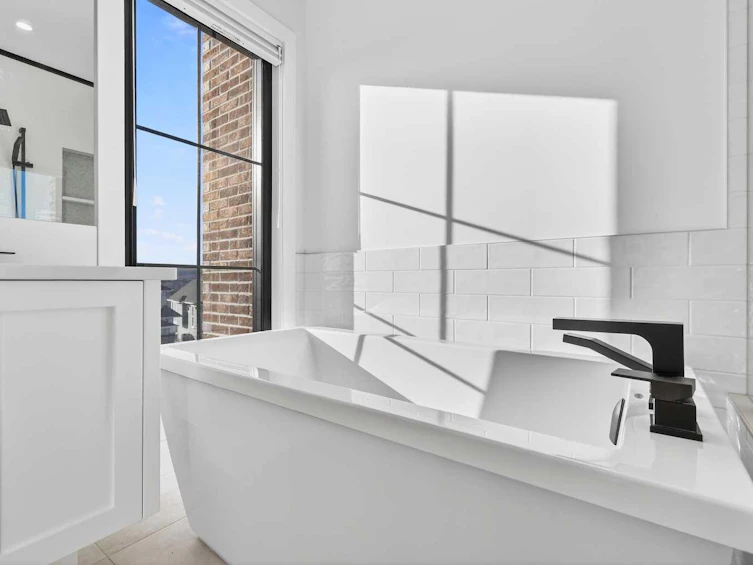 140 Discovery Drive SW, Calgary, AB, T3H 4N7 - 33