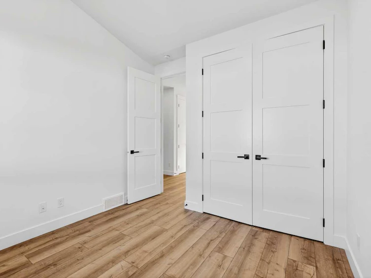 140 Discovery Drive SW, Calgary, AB, T3H 4N7 - 36