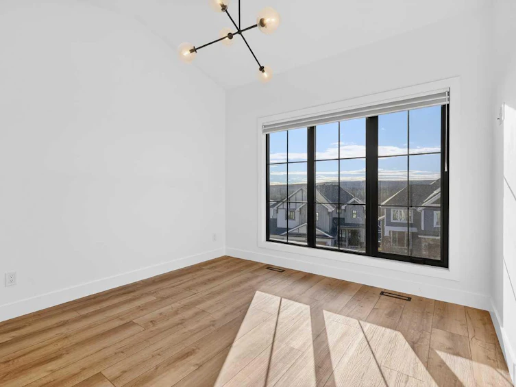 140 Discovery Drive SW, Calgary, AB, T3H 4N7 - 30