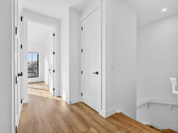 140 Discovery Drive SW, Calgary, AB, T3H 4N7 - 27