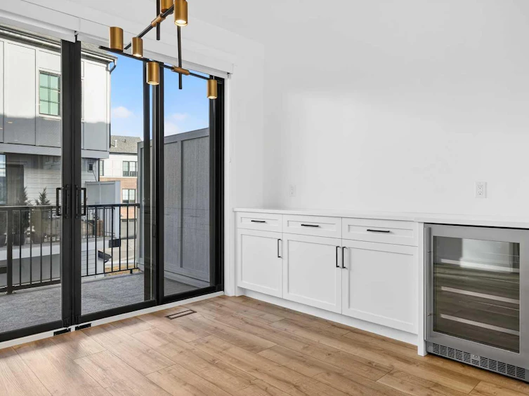 140 Discovery Drive SW, Calgary, AB, T3H 4N7 - 23