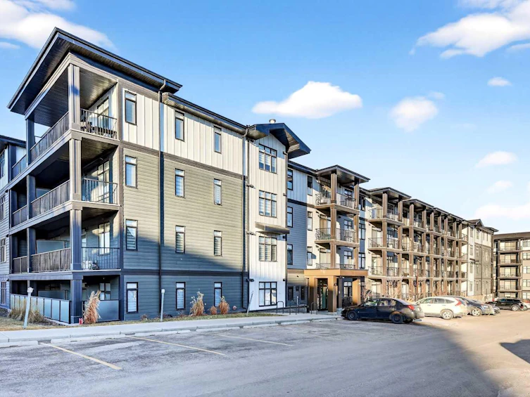 411-40 Sage Hill Walk NW, Calgary, AB, T3R 2C5