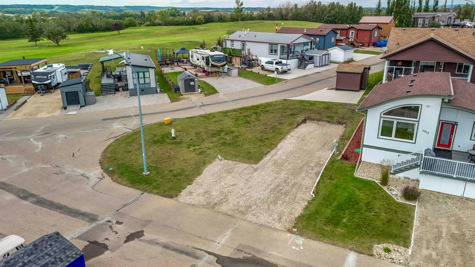 5042-25054 South Pine Lake Road, Red Deer County, AB, T0M 1R0