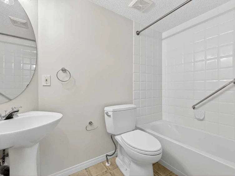 212-369 Rocky Vista Park NW, Calgary, AB, T3G 5K7 - 36