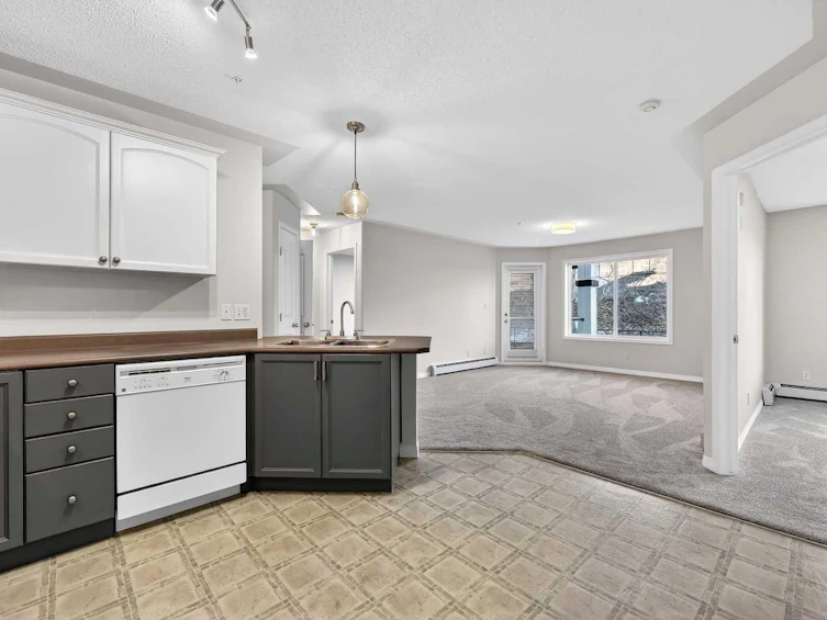 212-369 Rocky Vista Park NW, Calgary, AB, T3G 5K7 - 19