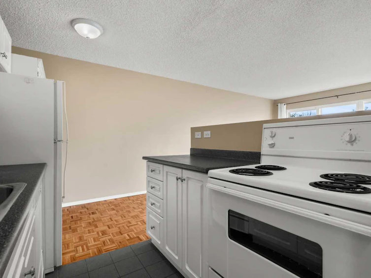 302-1626 14 Avenue SW, Calgary, AB, T3C 0W5 - 10