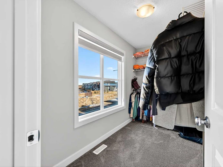 77 Belvedere Drive SE, Calgary, AB, T2A 7Y1 - 32