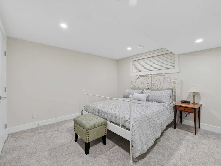 2720 41 Street SW, Calgary, AB, T3E 3K6 - 31