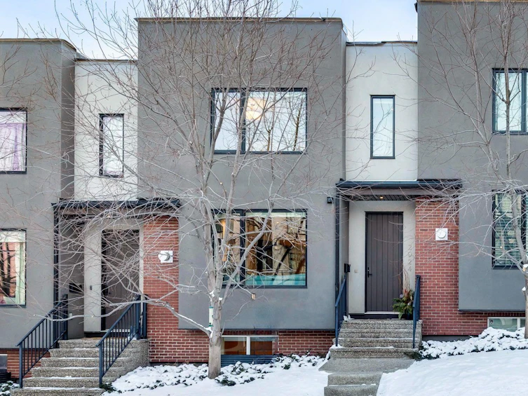 2924 15 Street SW, Calgary, AB, T2T 6R3
