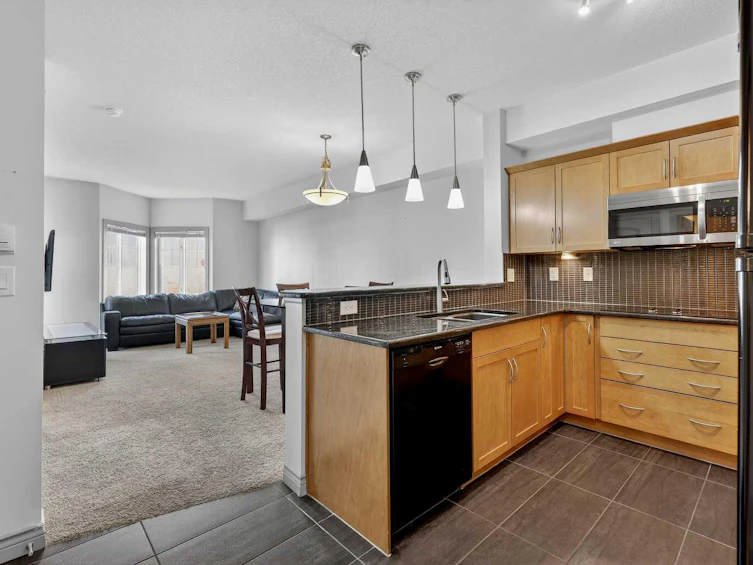 406-70 Royal Oak Plaza NW, Calgary, AB, T3G 0C6 - 9