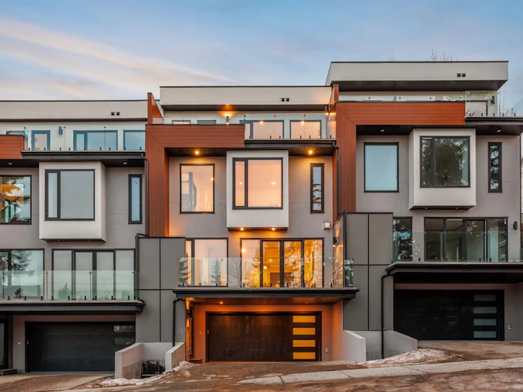 2-2703 Erlton Street SW, Calgary, AB, T2S 2W4