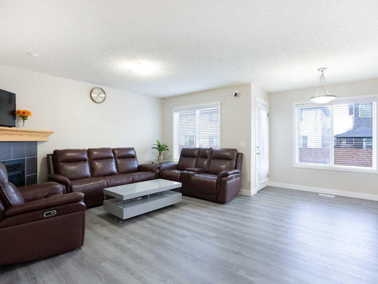 138 Saddlecrest Way NE, Calgary, AB, T3J 5N2 - 3