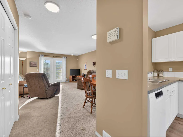 16-103 Fairways Drive NW, Airdrie, AB, T4B 2Y5 - 7